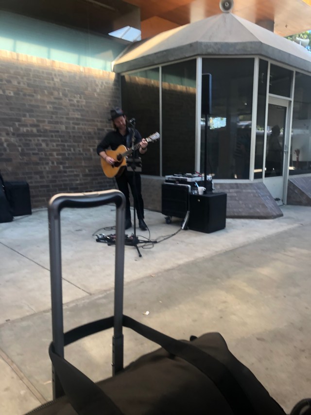 D2D4D385-208B-4332-A50A-B4ADC82093E3