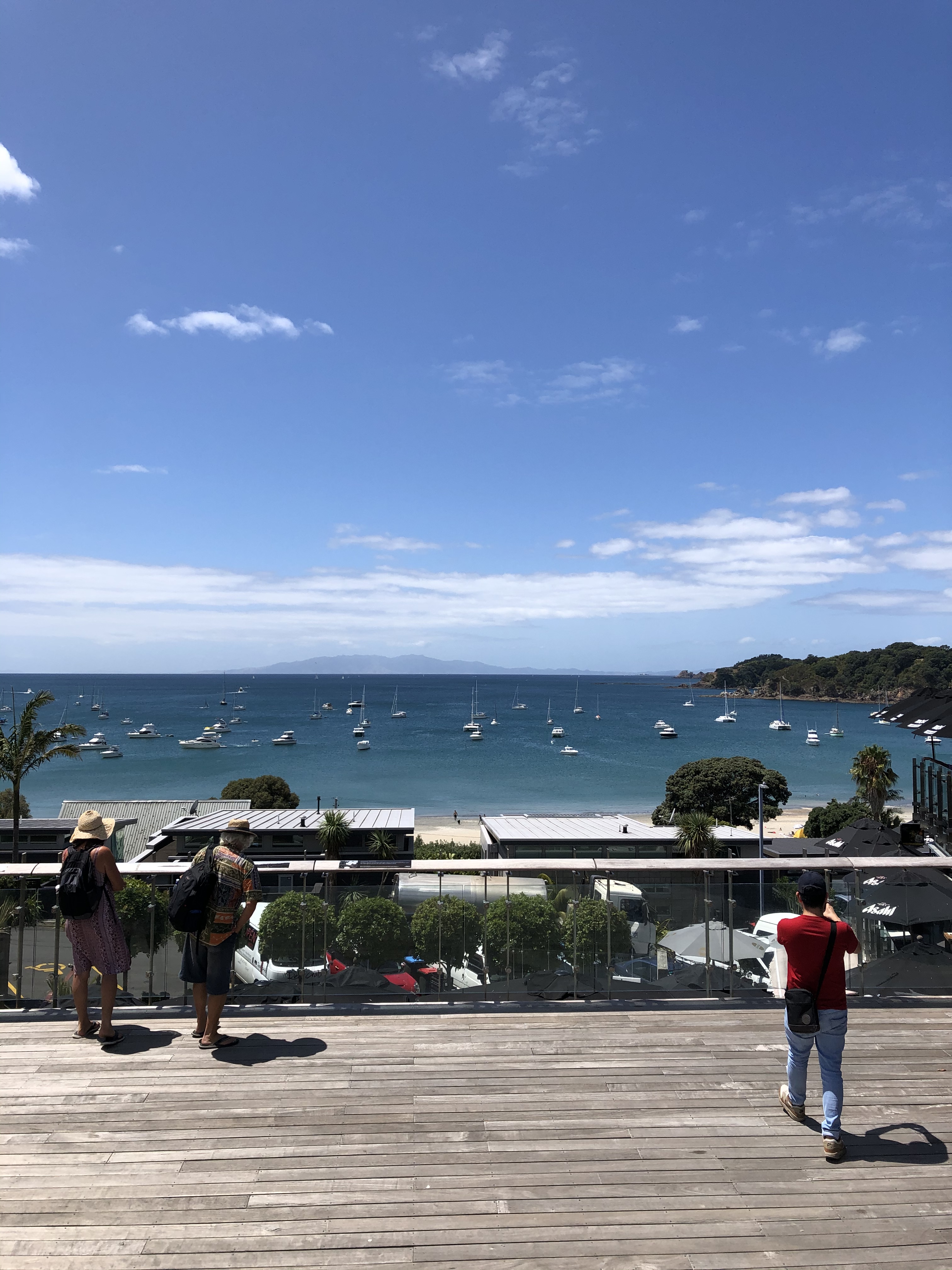 325E2B3C-30FC-4A31-BA67-FC8CA299D272