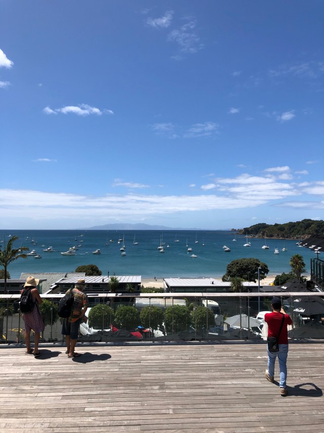 325E2B3C-30FC-4A31-BA67-FC8CA299D272