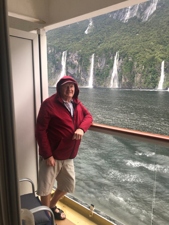 4B10A2B8-D0BC-4FD9-B6A2-A951E9D87FEC